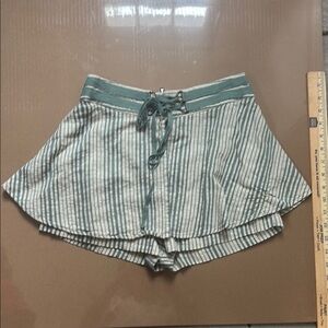 We The Free Striped Green and White Skorts size 0